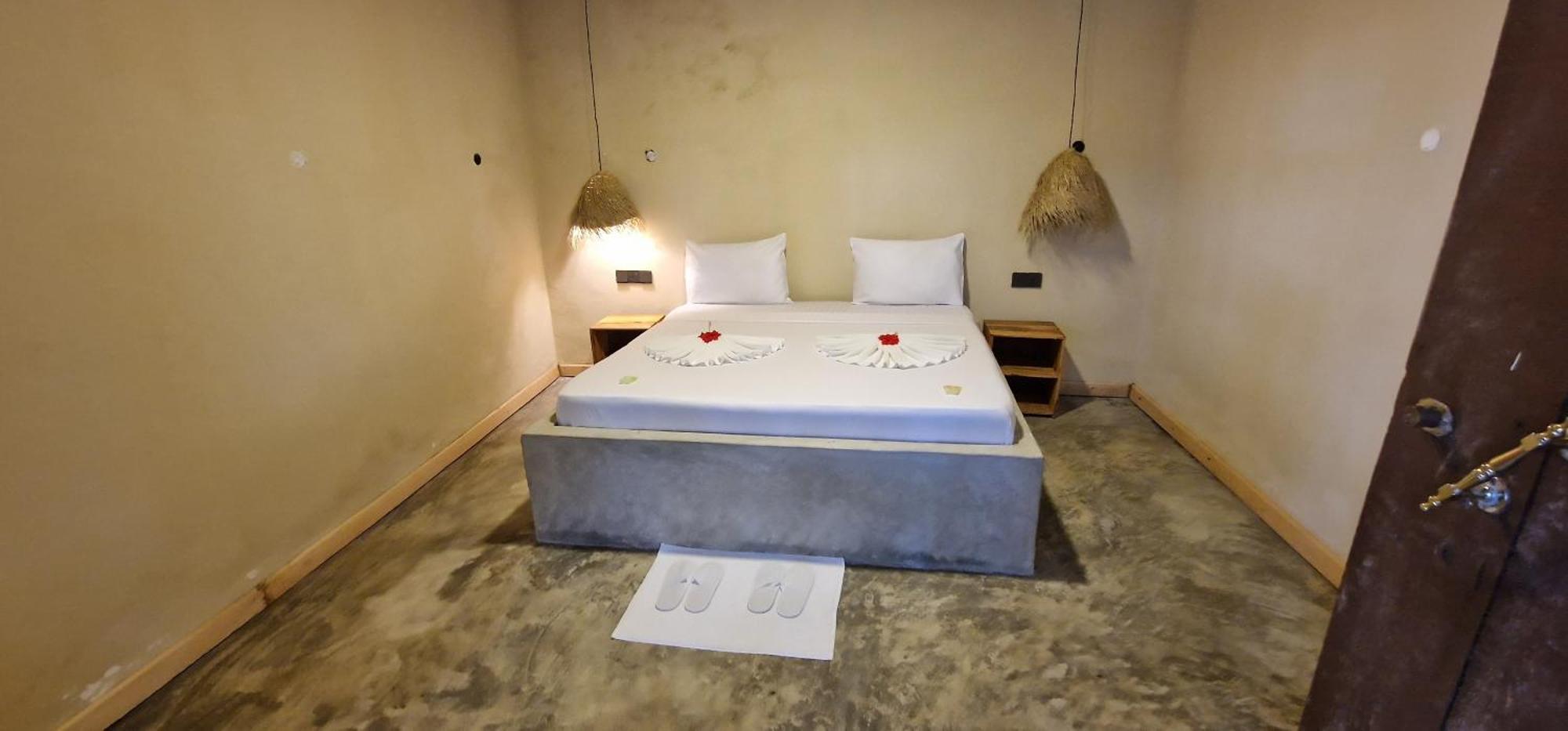 Simba Garden Hotel *